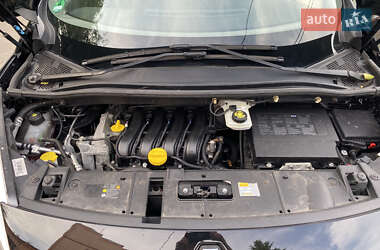 Минивэн Renault Scenic 2012 в 