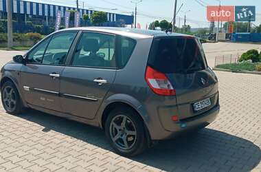 Минивэн Renault Scenic 2004 в 