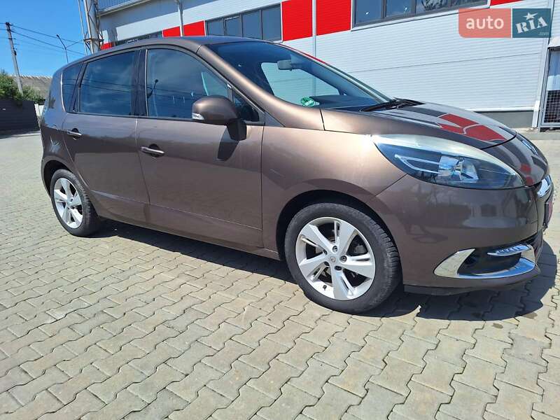 Минивэн Renault Scenic 2013 в Нововолынске