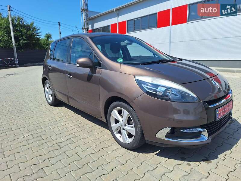 Минивэн Renault Scenic 2013 в Нововолынске