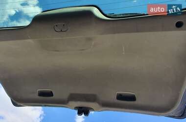 Минивэн Renault Scenic 2003 в 
