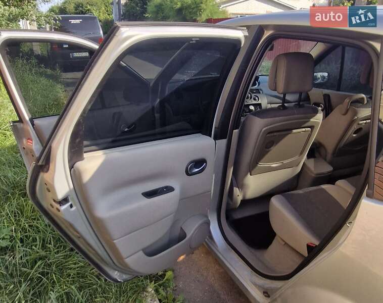 Мінівен Renault Scenic 2005 в Святопетрівське фото 19 Мінівен Renault Scenic 2005 в Святопетрівське