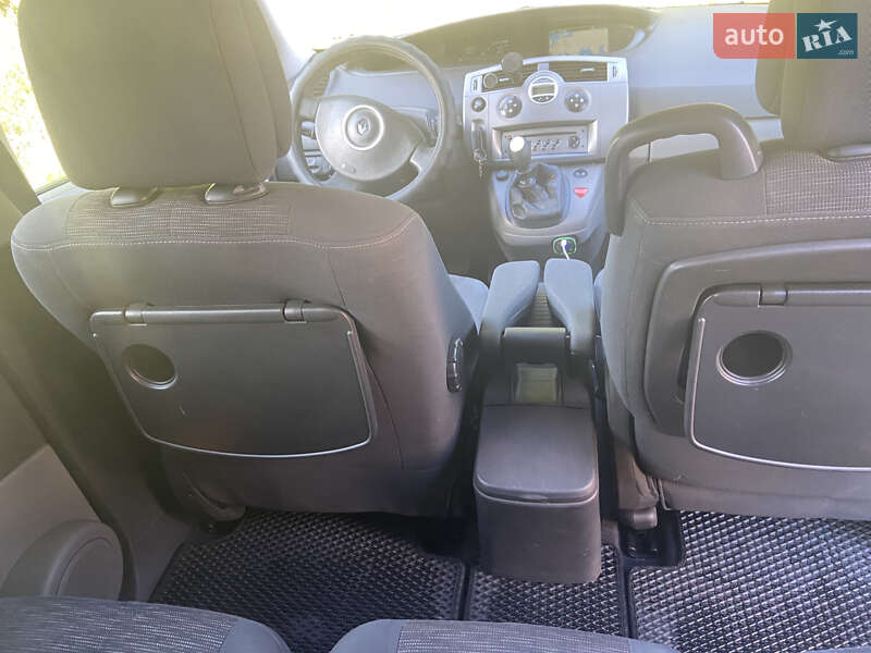 Минивэн Renault Scenic 2006 в Хмельницком