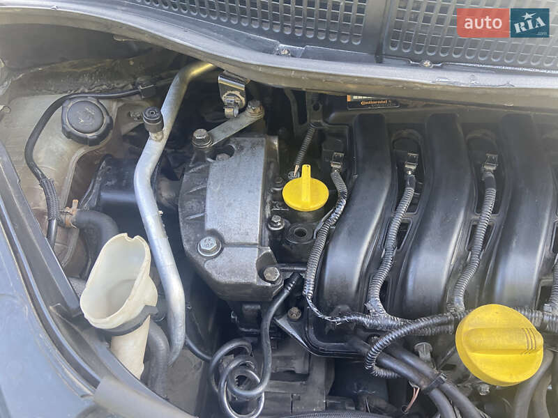 Минивэн Renault Scenic 2006 в Хмельницком