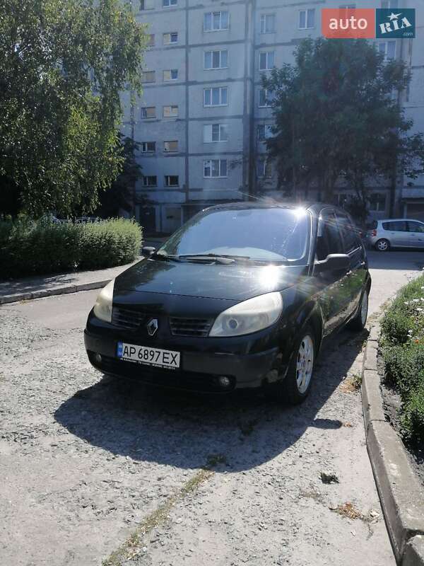 Минивэн Renault Scenic 2004 в Нетешине