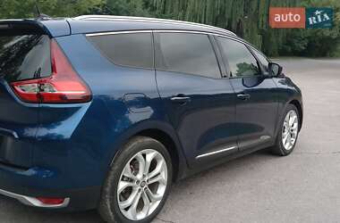 Минивэн Renault Scenic 2017 в 