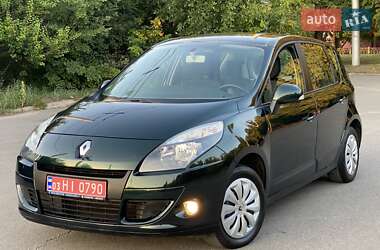 Минивэн Renault Scenic 2009 в Полтаве