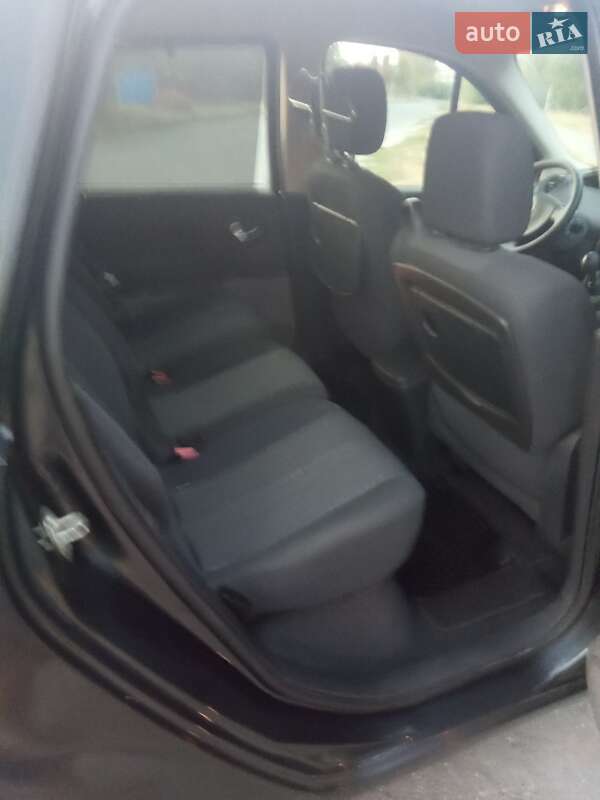 Минивэн Renault Scenic 2007 в Звенигородке