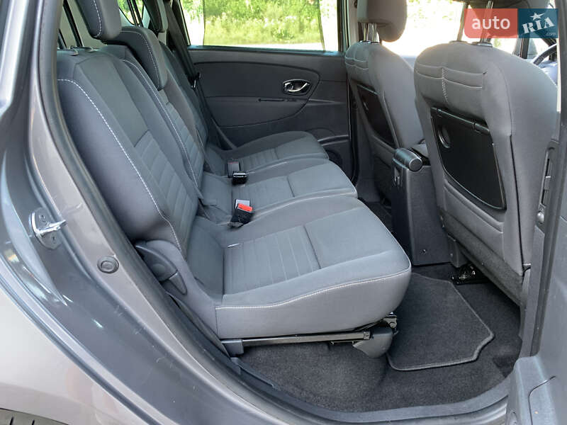 Минивэн Renault Scenic 2015 в Бердичеве