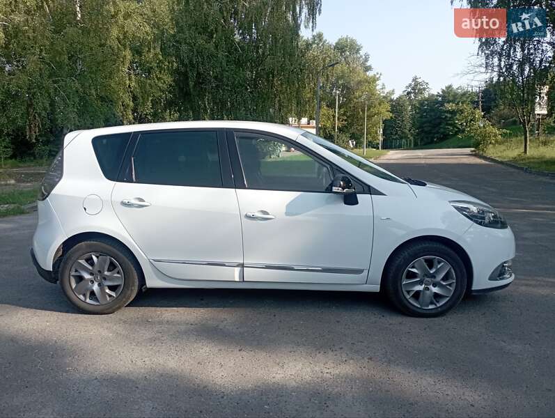 Минивэн Renault Scenic 2014 в Золочеве