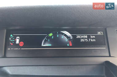 Минивэн Renault Scenic 2011 в 