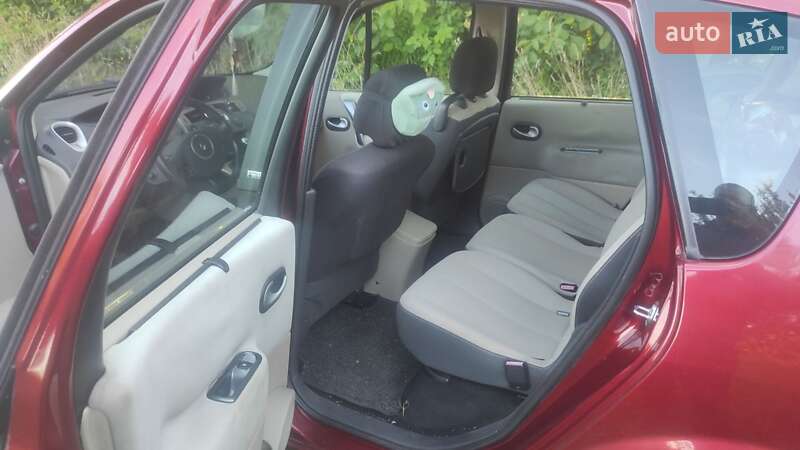 Минивэн Renault Scenic 2008 в Ровно
