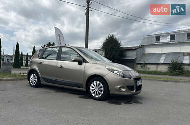 Минивэн Renault Scenic 2009 в Ровно