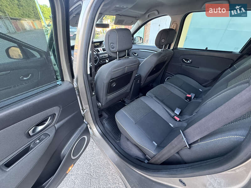 Минивэн Renault Scenic 2010 в Виннице