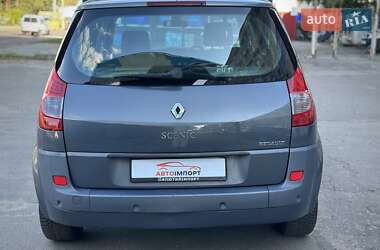 Минивэн Renault Scenic 2006 в 