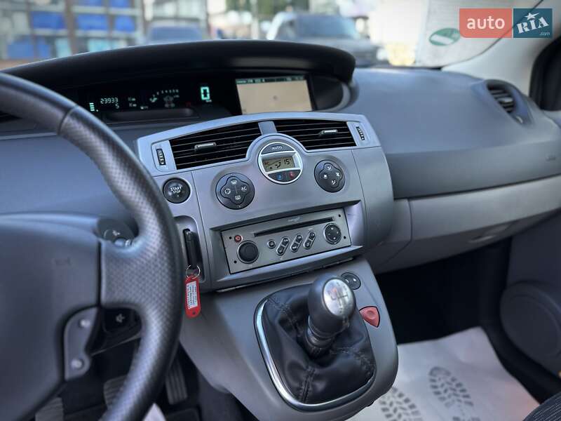 Минивэн Renault Scenic 2006 в Сумах