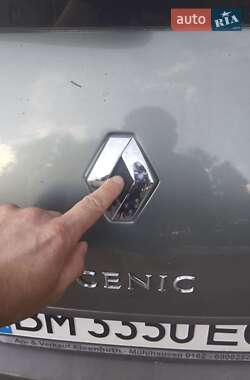 Минивэн Renault Scenic 2004 в 