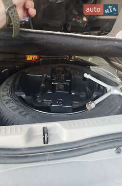 Минивэн Renault Scenic 2004 в 