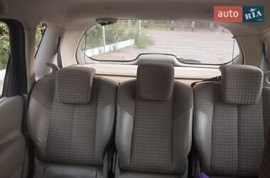 Минивэн Renault Scenic 2004 в 