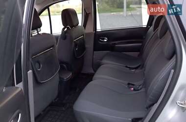 Минивэн Renault Scenic 2005 в 