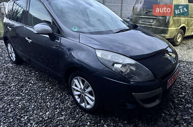 Мінівен Renault Scenic 2010 в Бучі