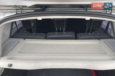 Минивэн Renault Scenic 2011 в 
