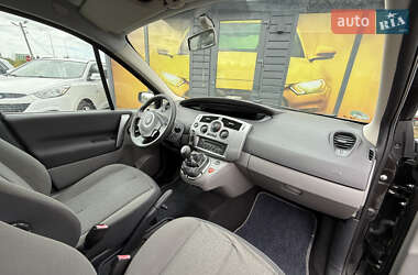 Минивэн Renault Scenic 2008 в 