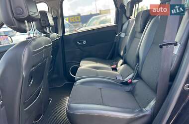 Минивэн Renault Scenic 2010 в 