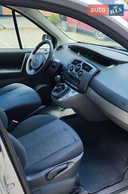 Минивэн Renault Scenic 2007 в 