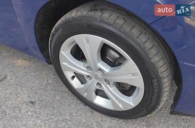 Минивэн Renault Scenic 2010 в 