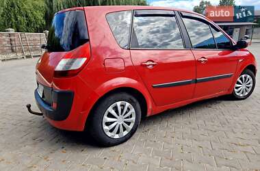 Минивэн Renault Scenic 2005 в 