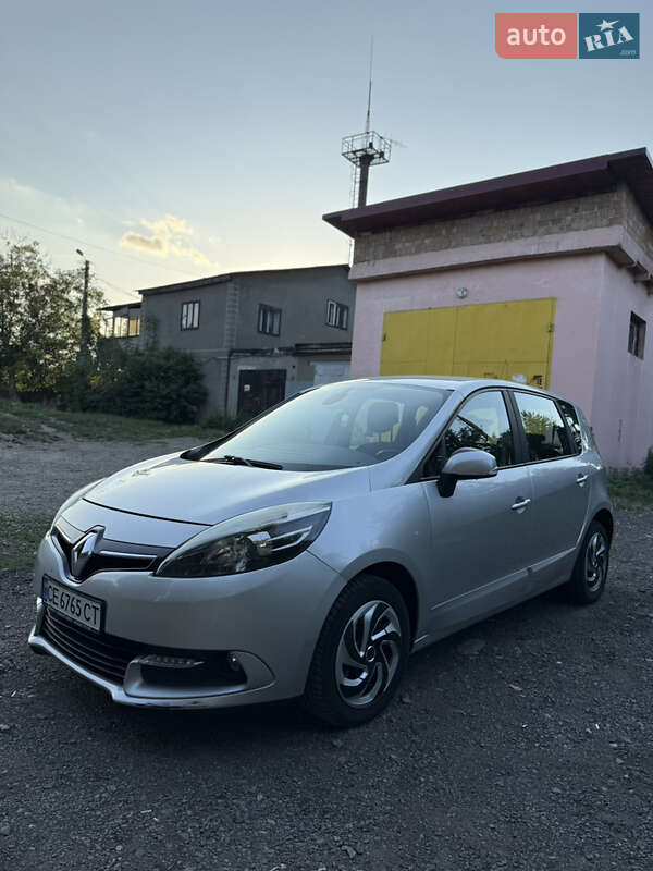 Мінівен Renault Scenic 2014 в Чернівцях