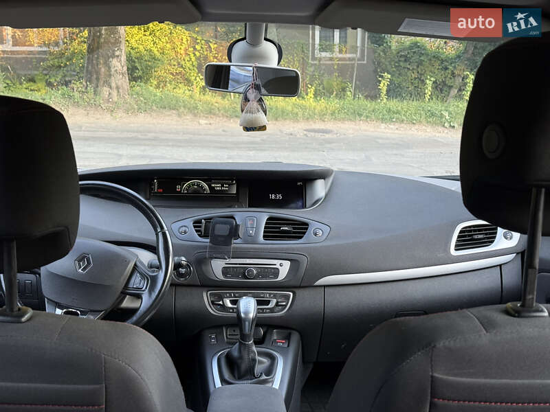 Мінівен Renault Scenic 2014 в Чернівцях