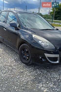 Минивэн Renault Scenic 2012 в Тернополе