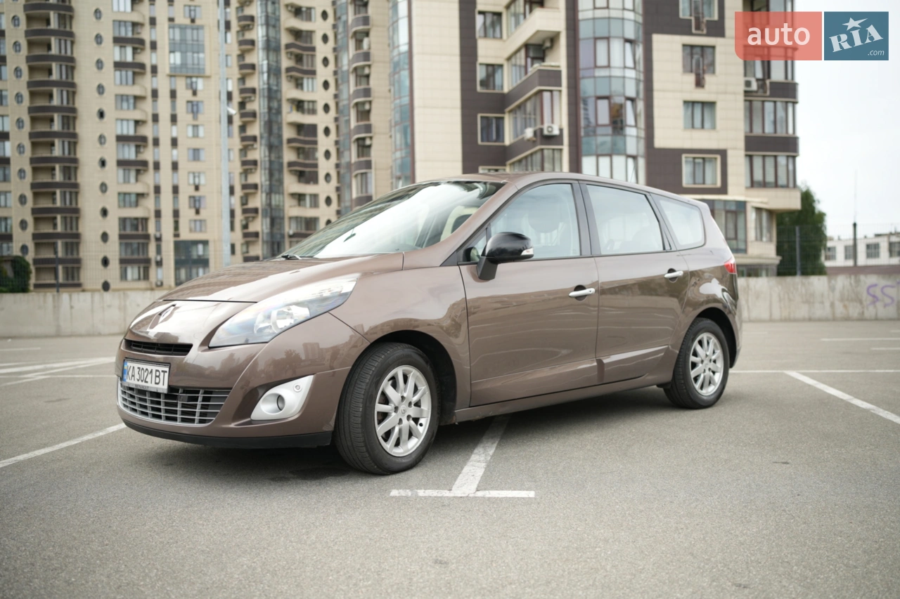 2010 Renault Scenic - мініатюра 21