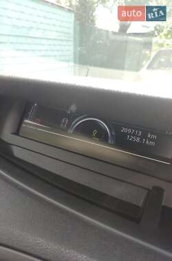 Минивэн Renault Scenic 2012 в 