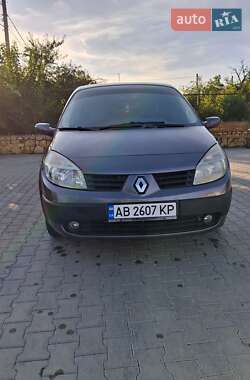 Минивэн Renault Scenic 2003 в Могилев-Подольске