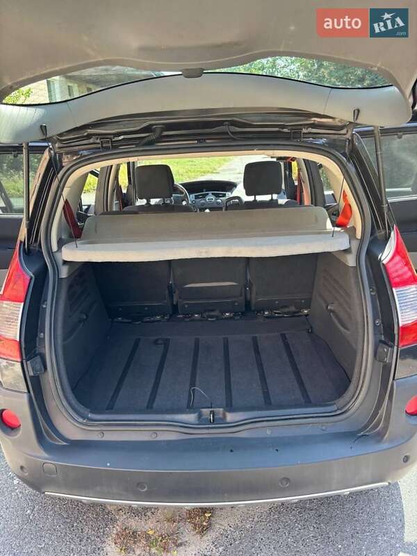 Минивэн Renault Scenic 2007 в Ковеле