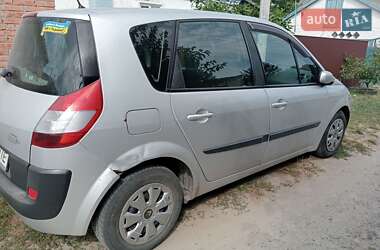 Минивэн Renault Scenic 2005 в 