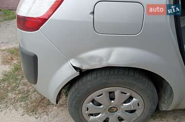 Минивэн Renault Scenic 2005 в 