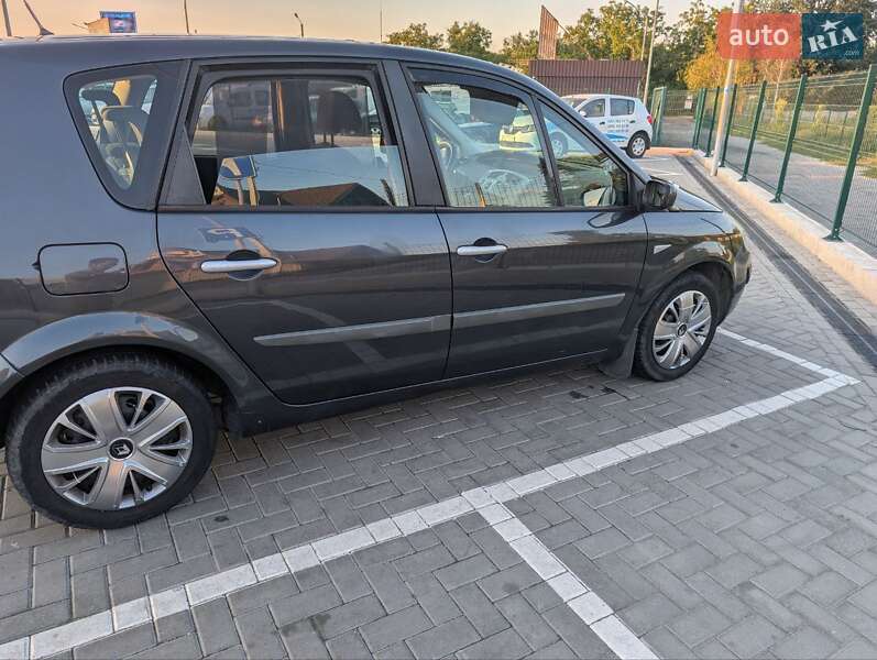 Минивэн Renault Scenic 2007 в Днепре