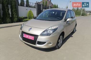 Мінівен Renault Scenic 2010 в Луцьку