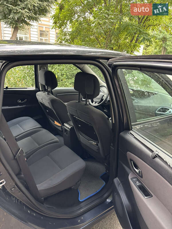 Минивэн Renault Scenic 2010 в Дубно фото 8 Минивэн Renault Scenic 2010 в Дубно