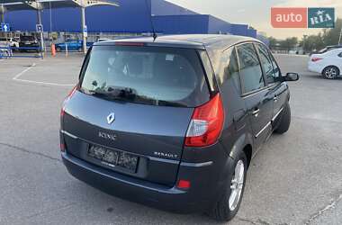 Минивэн Renault Scenic 2007 в 