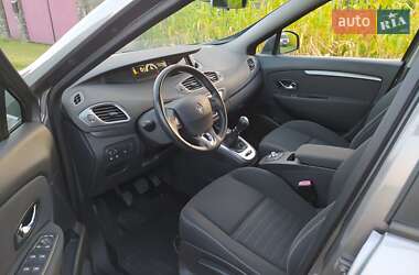 Минивэн Renault Scenic 2014 в 