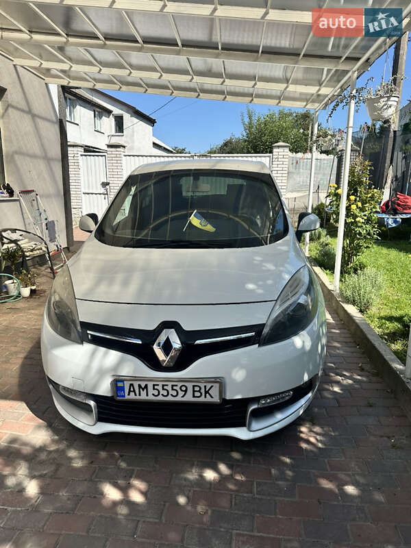 Renault Scenic 2015
