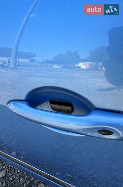 Минивэн Renault Scenic 2012 в 