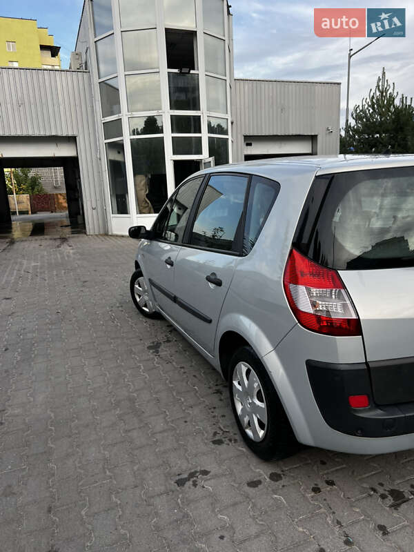 Мінівен Renault Scenic 2004 в Кам'янець-Подільському фото 4 Мінівен Renault Scenic 2004 в Кам'янець-Подільському
