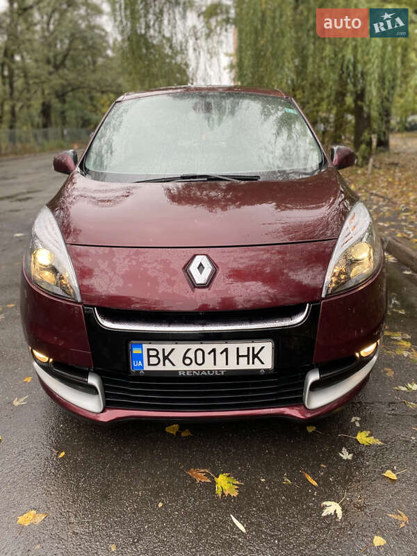 Минивэн Renault Scenic 2012 в Киеве