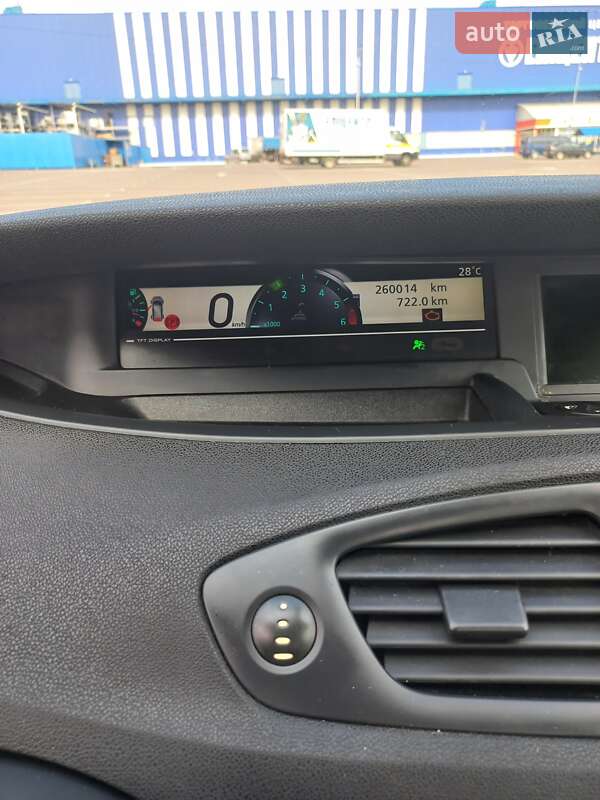 Минивэн Renault Scenic 2011 в Ровно фото 19 Минивэн Renault Scenic 2011 в Ровно